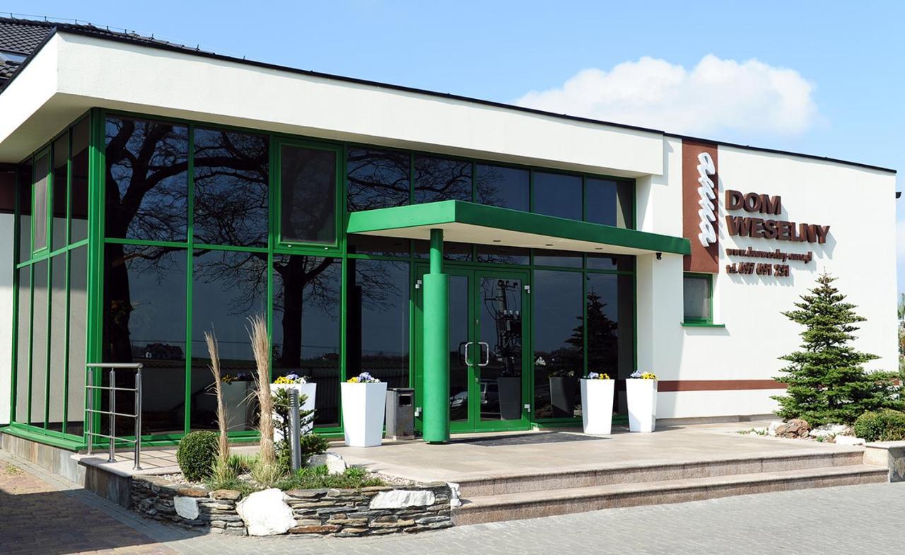 Hotel Dom Weselny ,, Anna" Warlubie Exterior foto